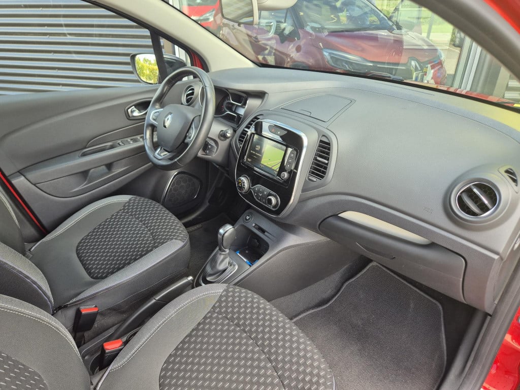 Renault Captur tce 120 edc automaat intens camera, android/apple auto, pack