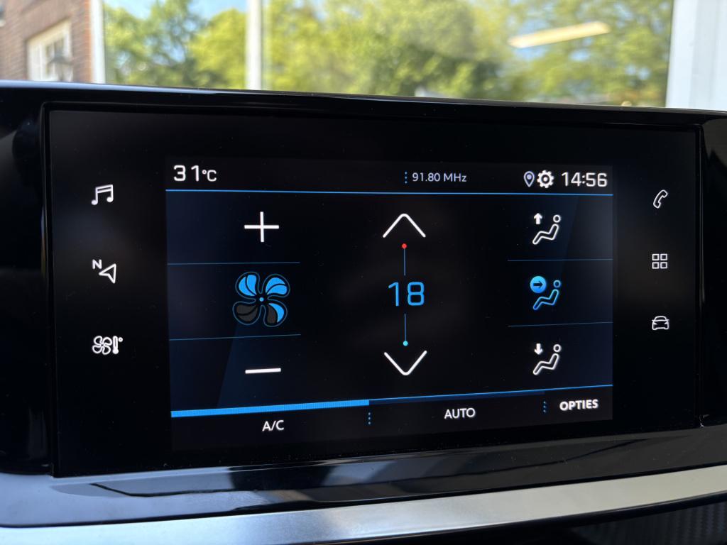 Peugeot 2008 automaat allure 1.2-130pk
