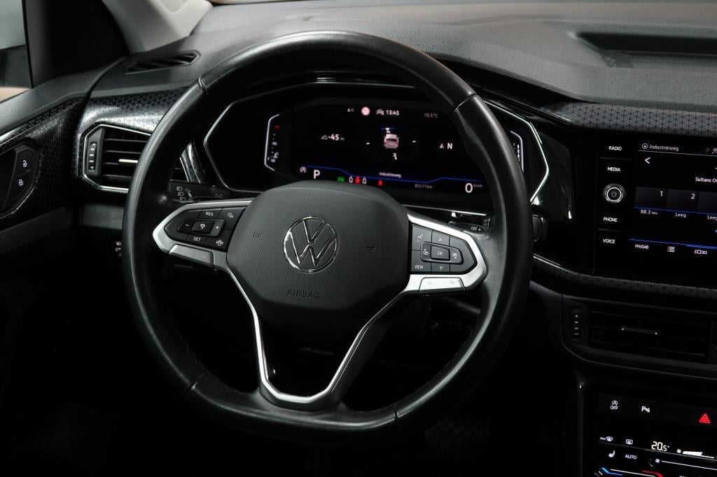 Volkswagen T-cross 1.0 tsi | carplay | acc | stoelverw. | pdc |