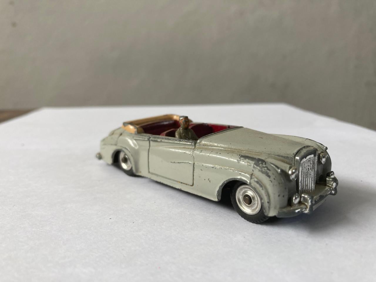 Dinkey toys, Gorgi Goys, Herpa en. Matchbox 1