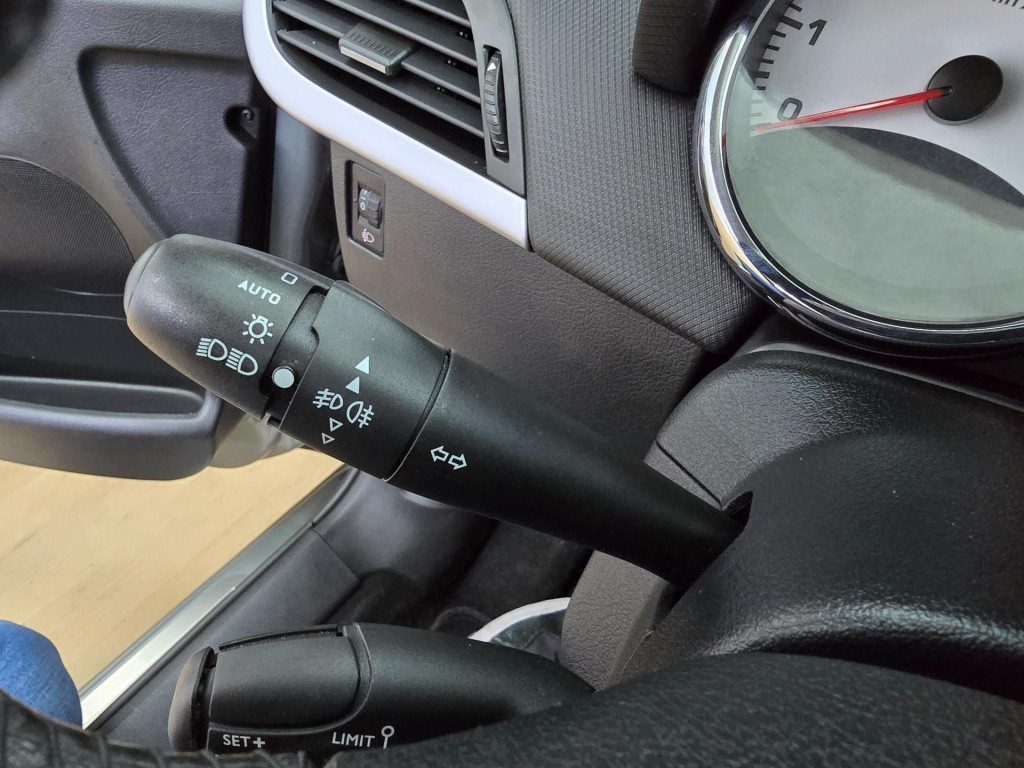 Peugeot 207 cc occasion 1.6 vti roland garros cabriolet | unieke uitvoering