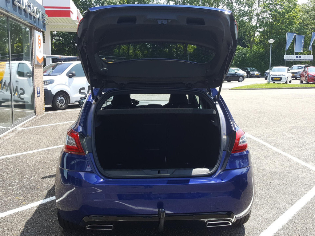 Peugeot 308 gt 1.6 turbo-205pk navigatie | full-led | alcantara | trekhaak 