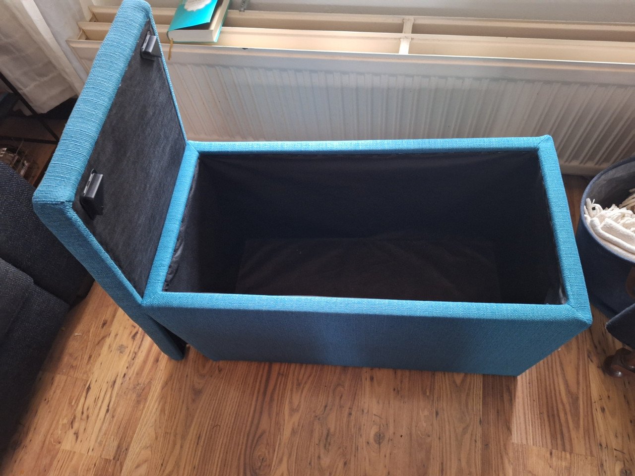 Hocker met opbergruimte
