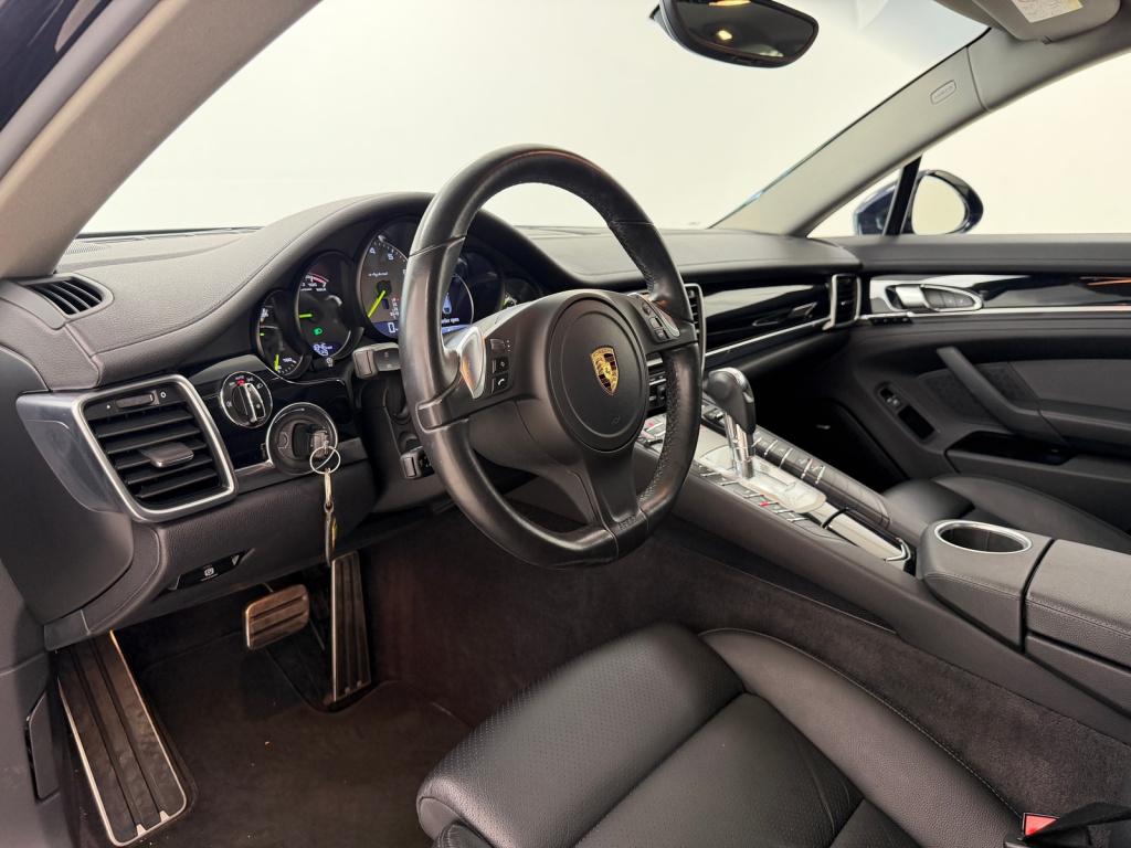 Porsche Panamera 3.0 s e-hybrid | org. nl | 1e. eigenaar | night blue metal