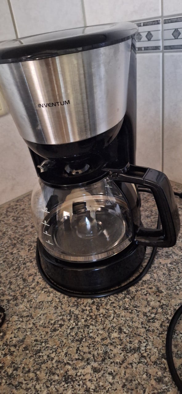 Koffiezetapparaat, koffiemolen, waterkoker e.d.