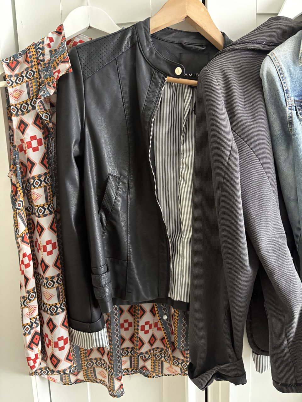 Kleding in Twee vuilniszakken