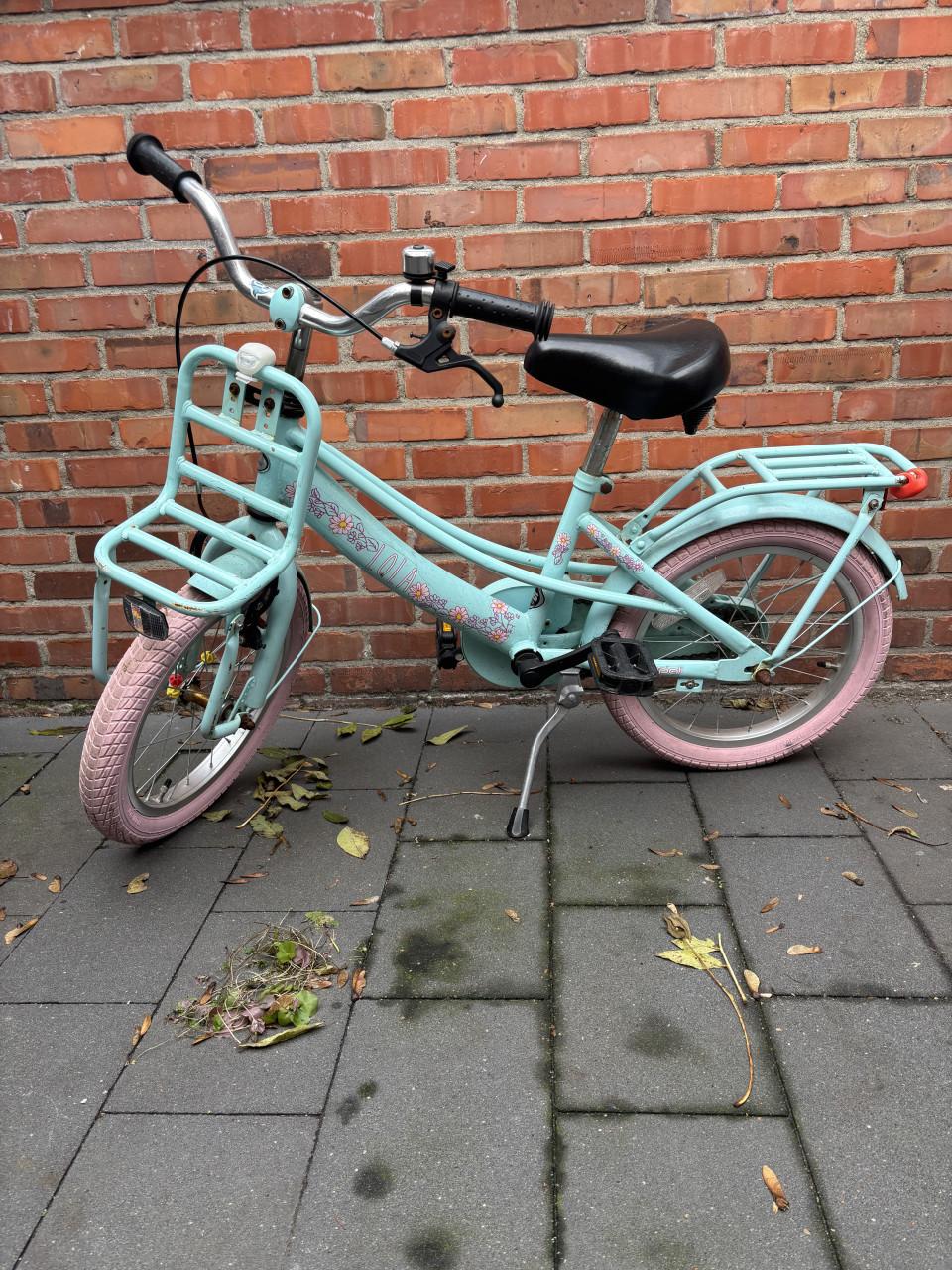 Kinder fiets meisje