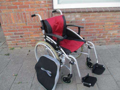 ULTRA lichtgewicht rolstoel met kussen (slechts 11,7 kg)