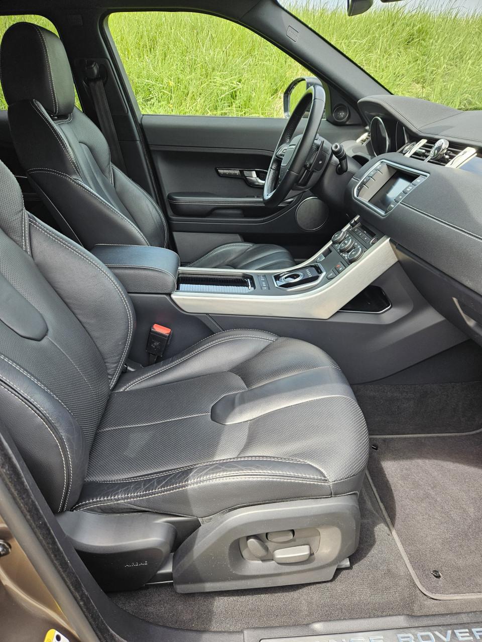 Range Rover Evoque SI 4
