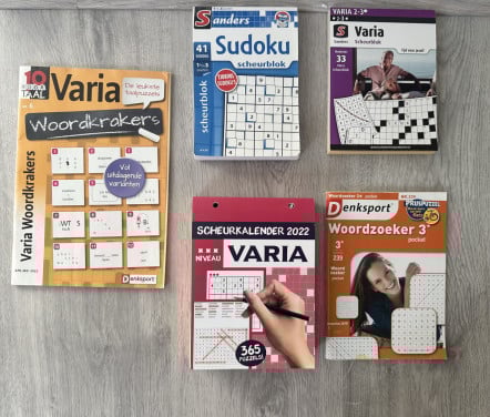 Vijf puzzelboekjes