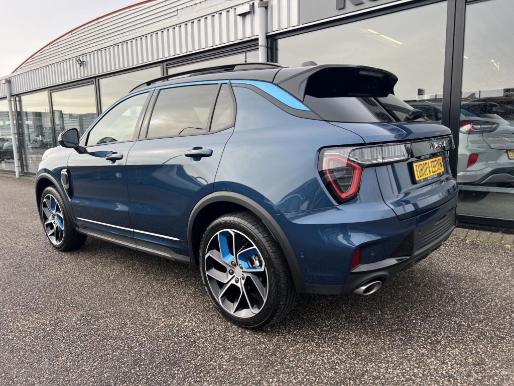 Lynk & Co 01 1.5 261pk phev , 360gr camera , pano dak , stuur en stoel verw