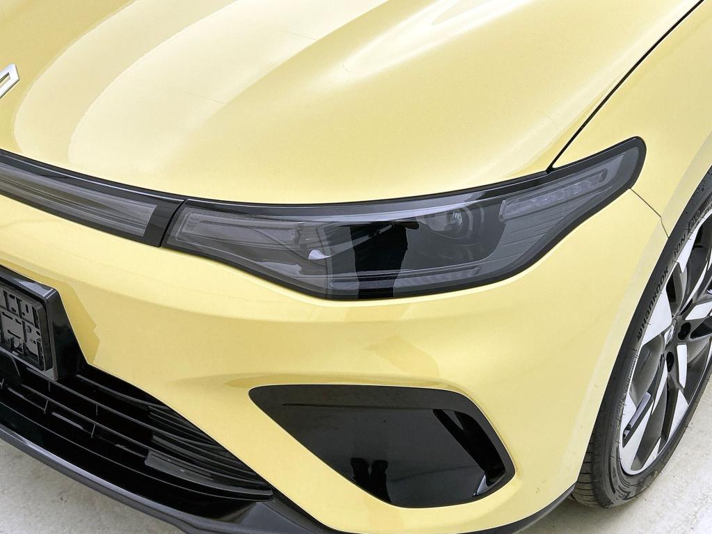 Leapmotor Onbekend b05 promax design 67.1 kwh | voorraad ! | lightning yell