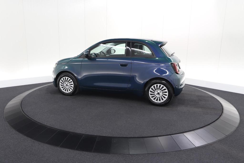 Fiat 500 urban 42 kwh | 96,9% soh | 3 fase laadfunctie | camera | apple car