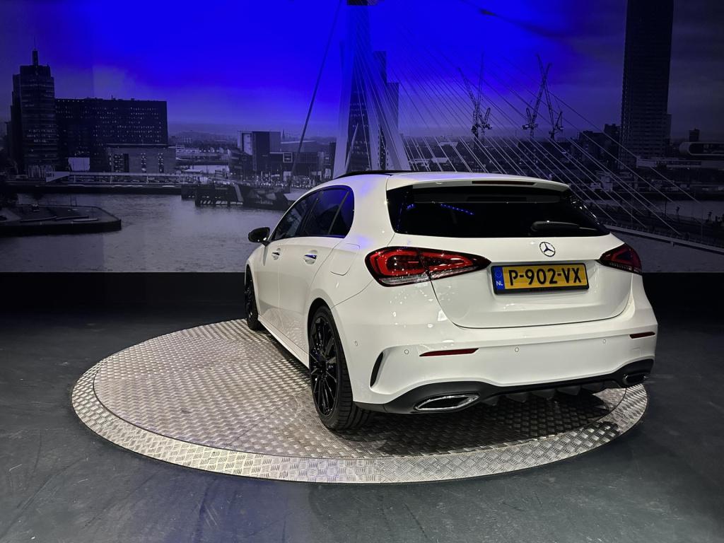 Mercedes-Benz A-Klasse 180 premium plus amg *pano*sfeer*camera*appconnect*