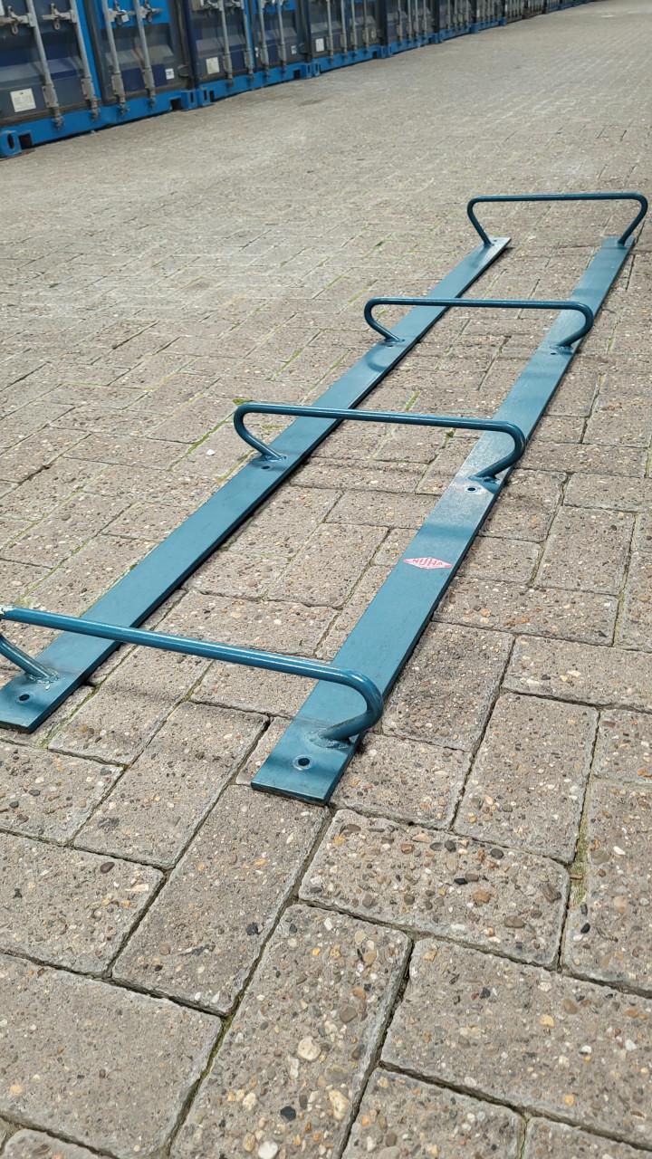 Zwaar metalen constructie (4x)