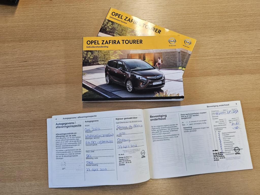 Opel Zafira tourer 1.4 edition