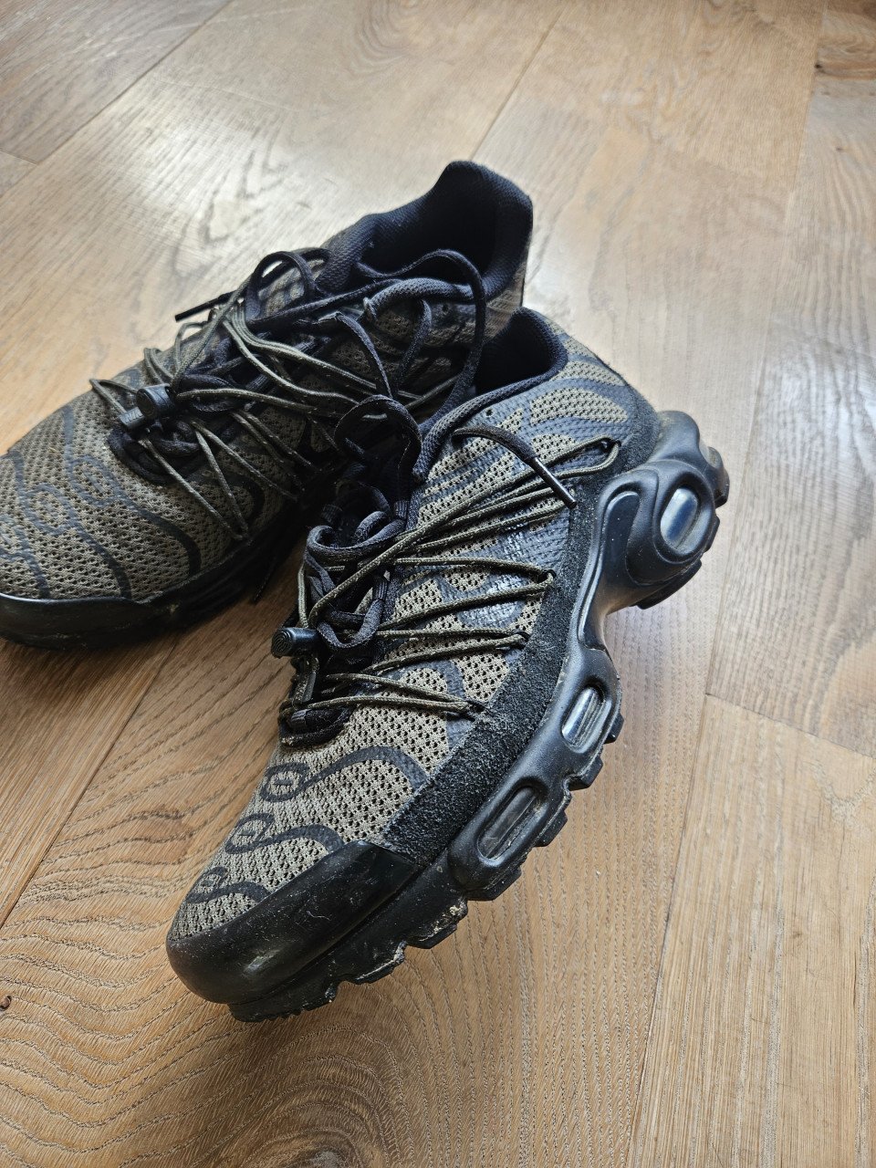 Nike tn sneakers