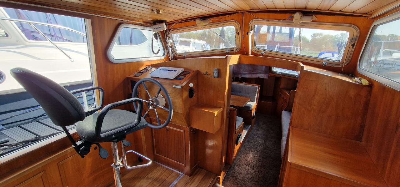 Motorboot 10 meter (Rijo kruiser)