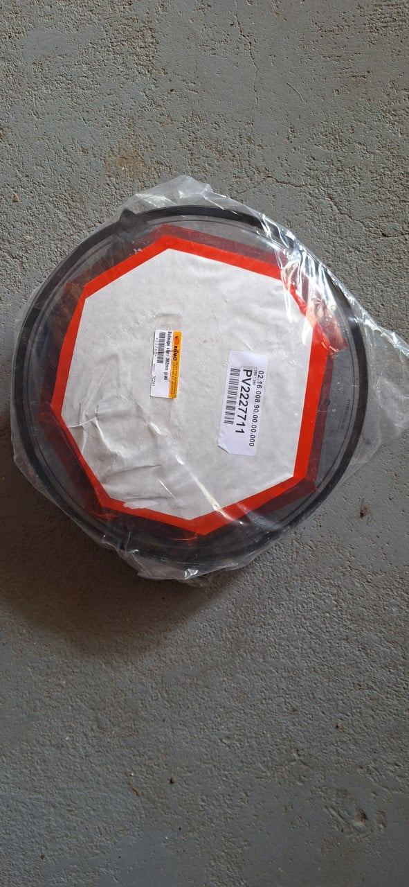 2 nieuwe patrijspoorten 362 mm doorsnede, grappig gezicht voor buscamper