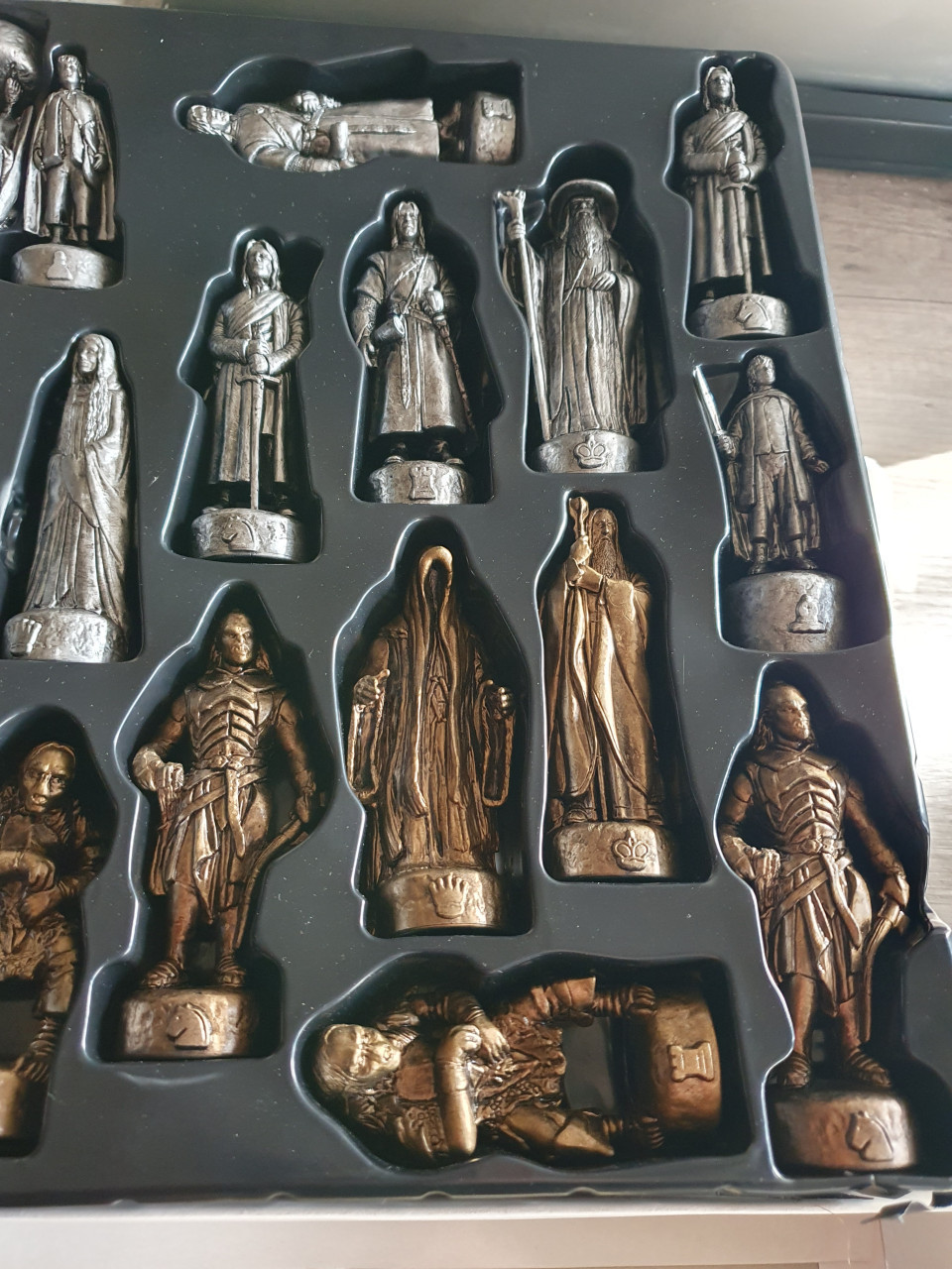 Prachtig compleet vintage Schaakspel LORD OF THE RINGS....