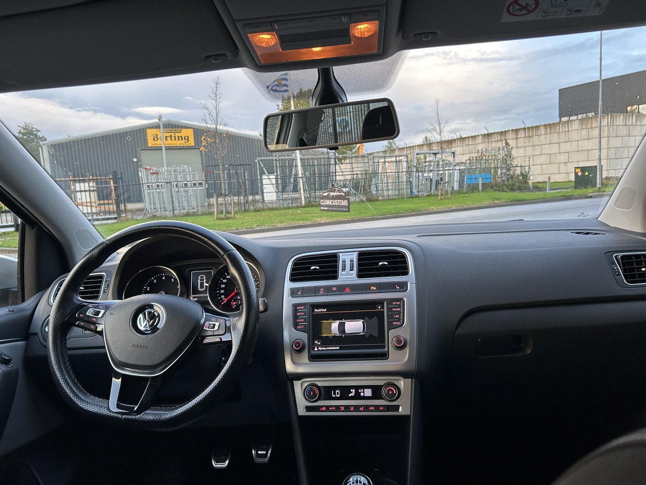 Volkswagen Polo 1.2 TSI CrossPolo BlueMotion Tech/APK/AIRCO/