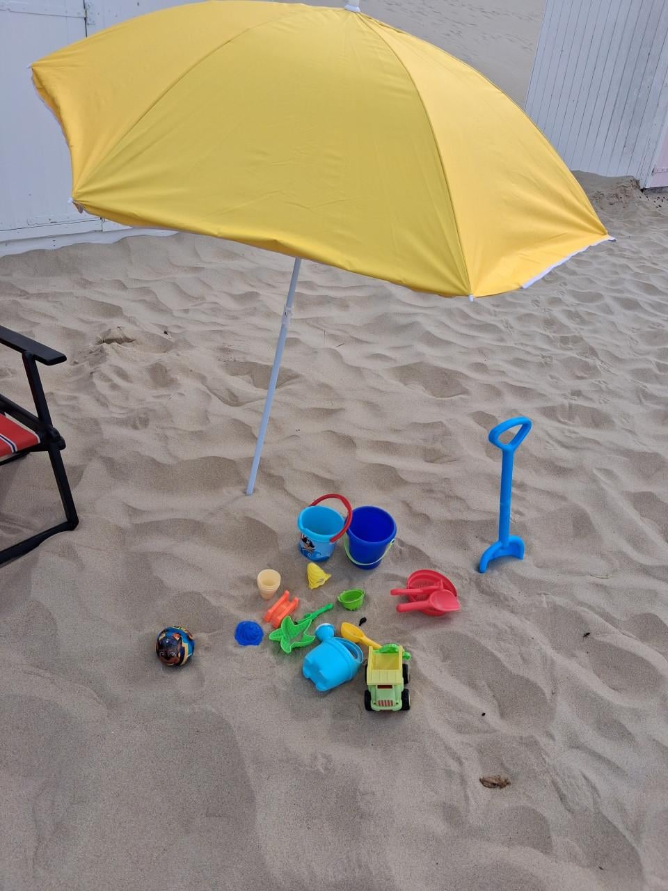 Strandcabine te huur Oostkapelle 🏖☀️