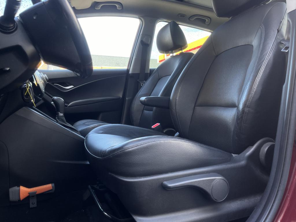 Hyundai Ix20 1.6i premium - cruise & climate c. | stoel-/stuurverw. | leder