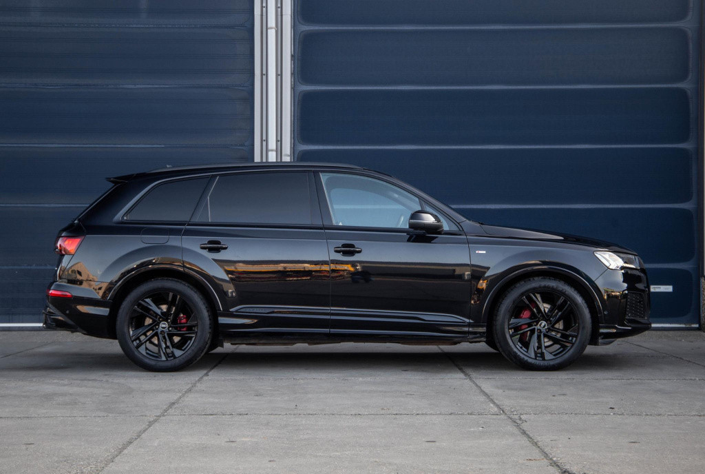 Audi Q7 sq7 s-line grijs kenteken 3x s-line / 360 camera / adaptive cruise 