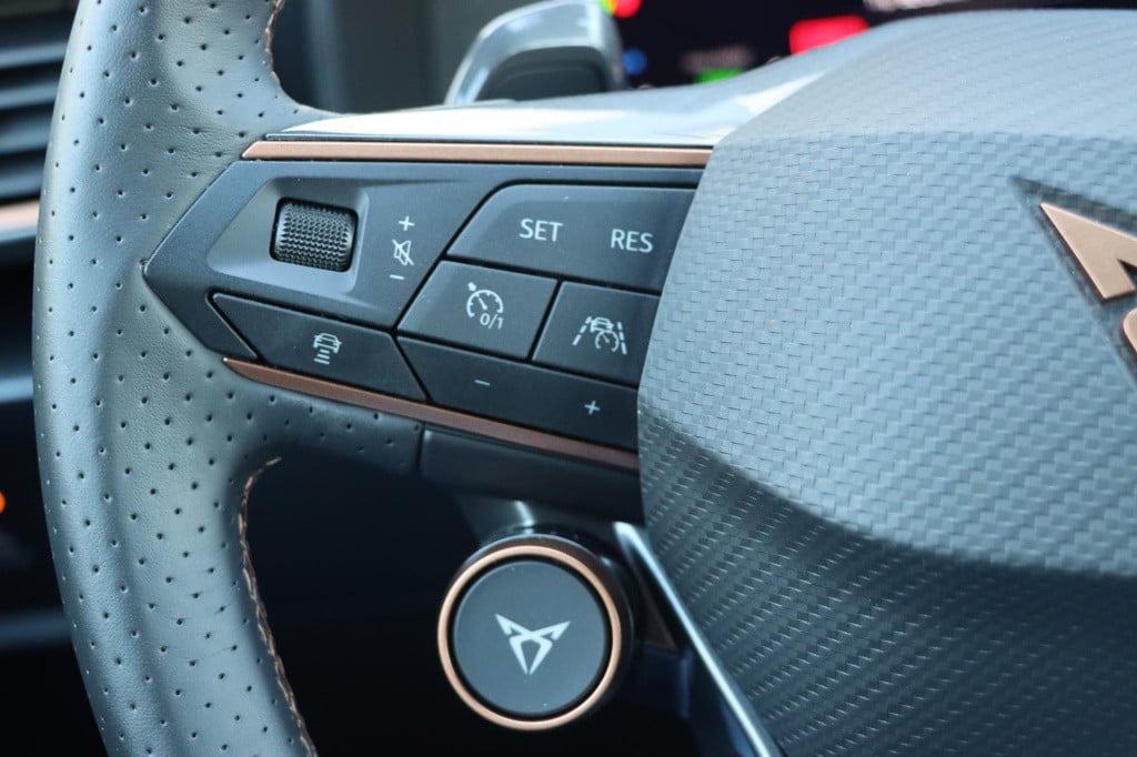 Cupra Formentor 1.4 e-hybrid vz performance 245pk dsg6