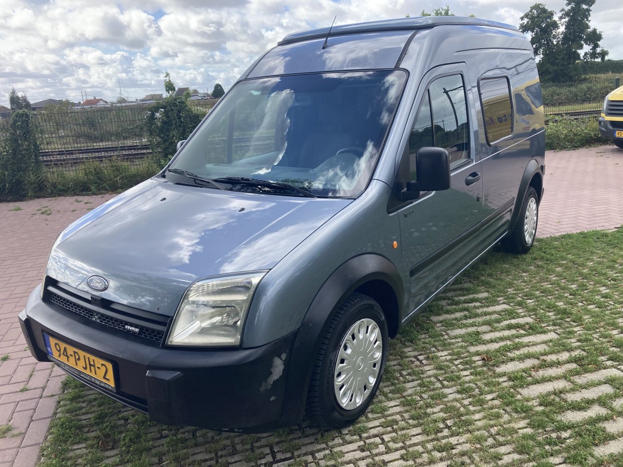 Ford Connect Camper | Airco | Originele uitvoering | AutoKoens SINCE 1979!