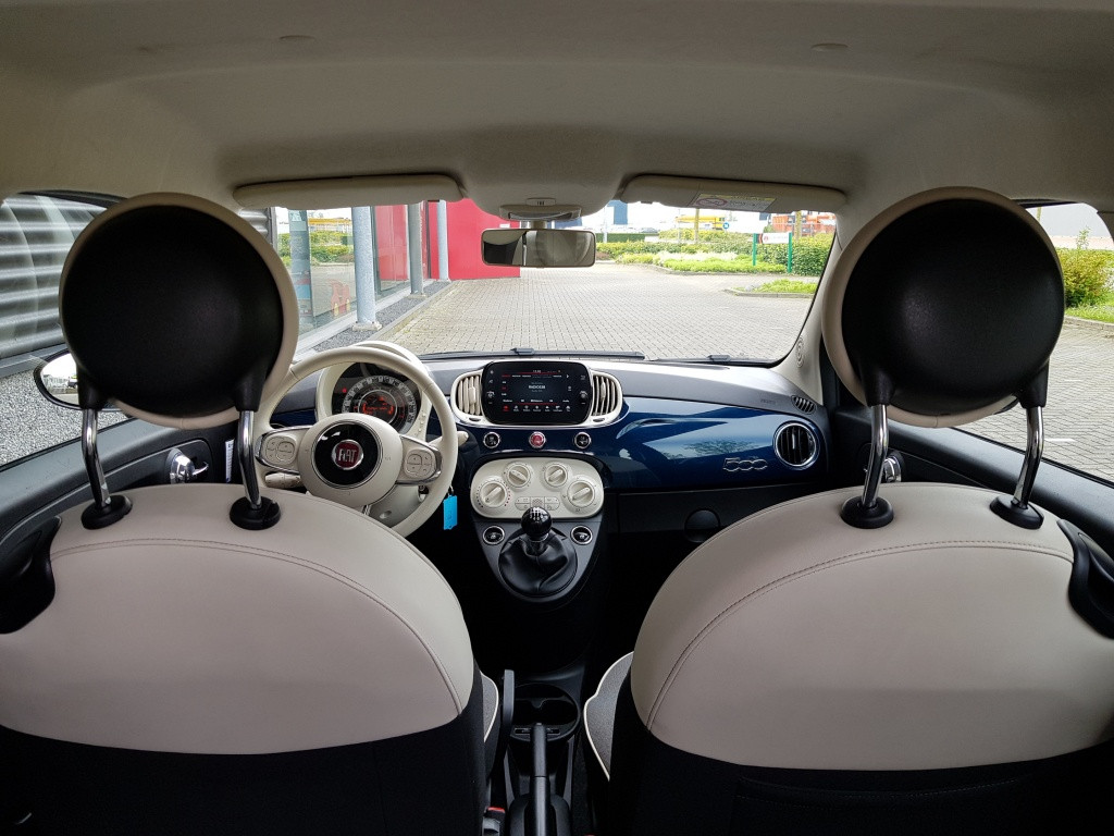 Fiat 500 hybrid lounge