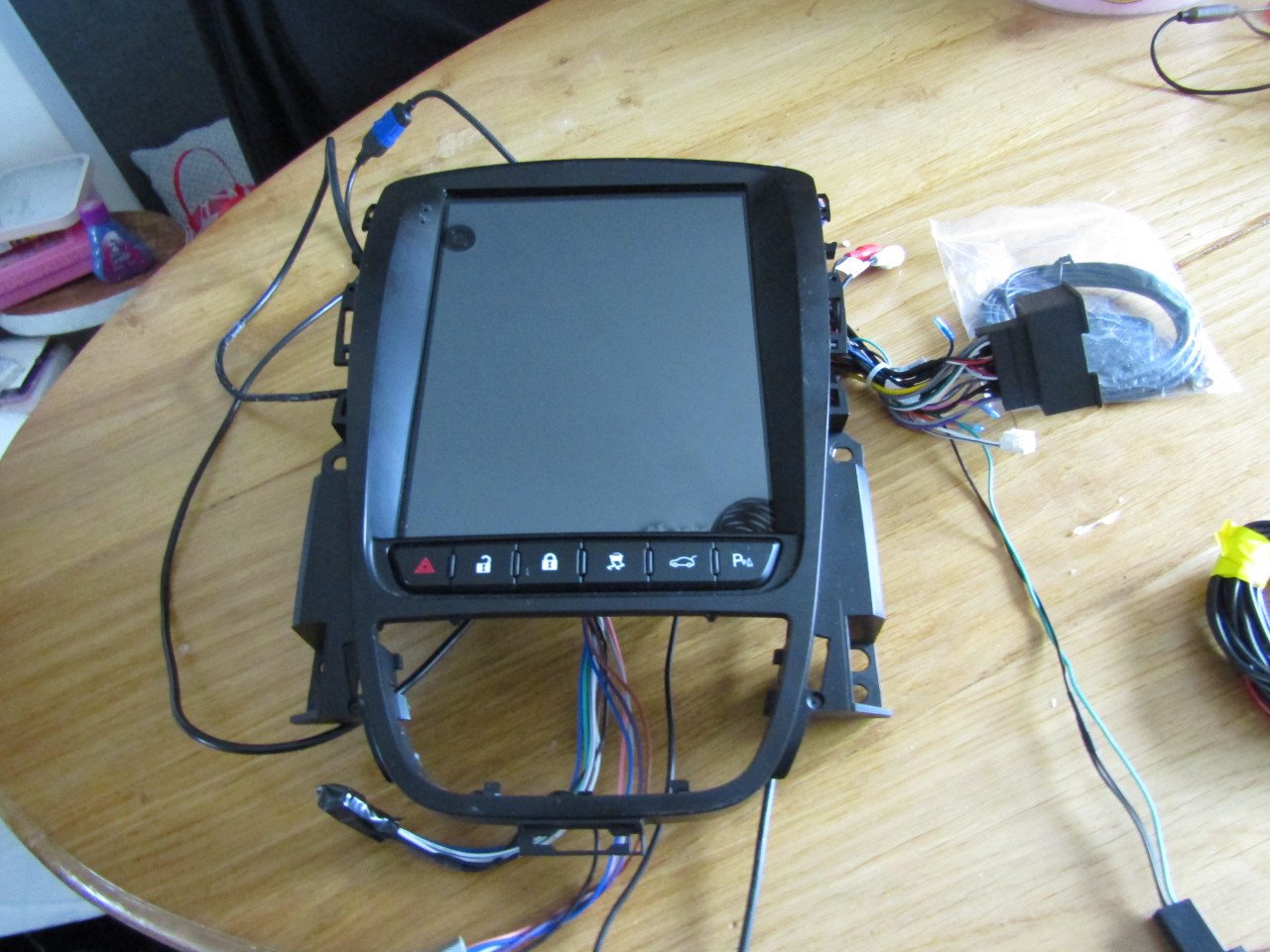 Auto radio voor opel astra j