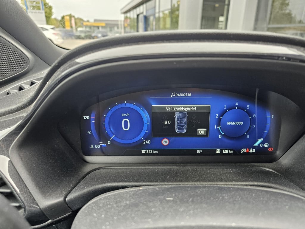 Ford Puma 1.0 ecoboost hybrid st-line x