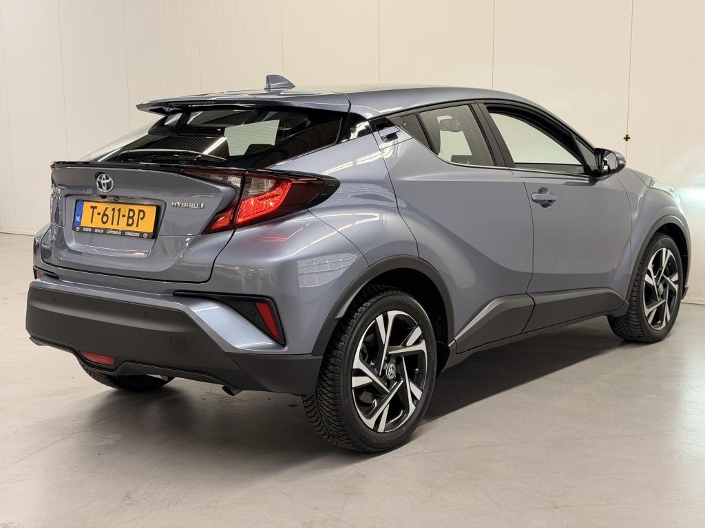 Toyota C-hr 1.8 hybrid dynamic | camera | navigatie |