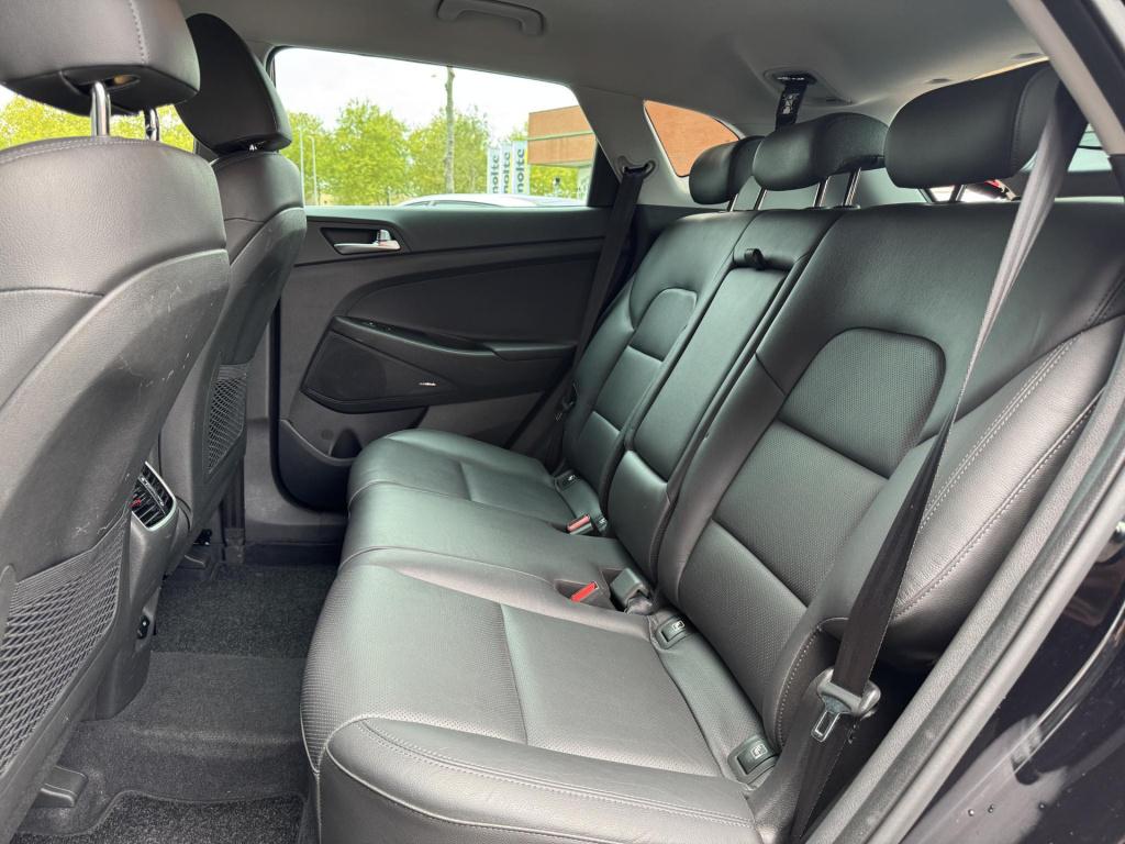 Hyundai Tucson 1.6 t-gdi premium automaat incl. trekhaak!