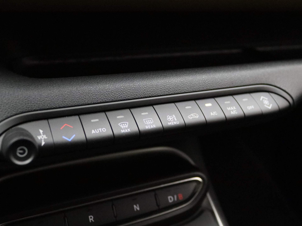 Jeep Avenger 1st edition 54 kwh | full option | navigatie | climate control