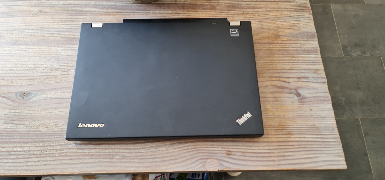 Lenovo thinkpad i5 laptop samsung evo ssd 250gb
