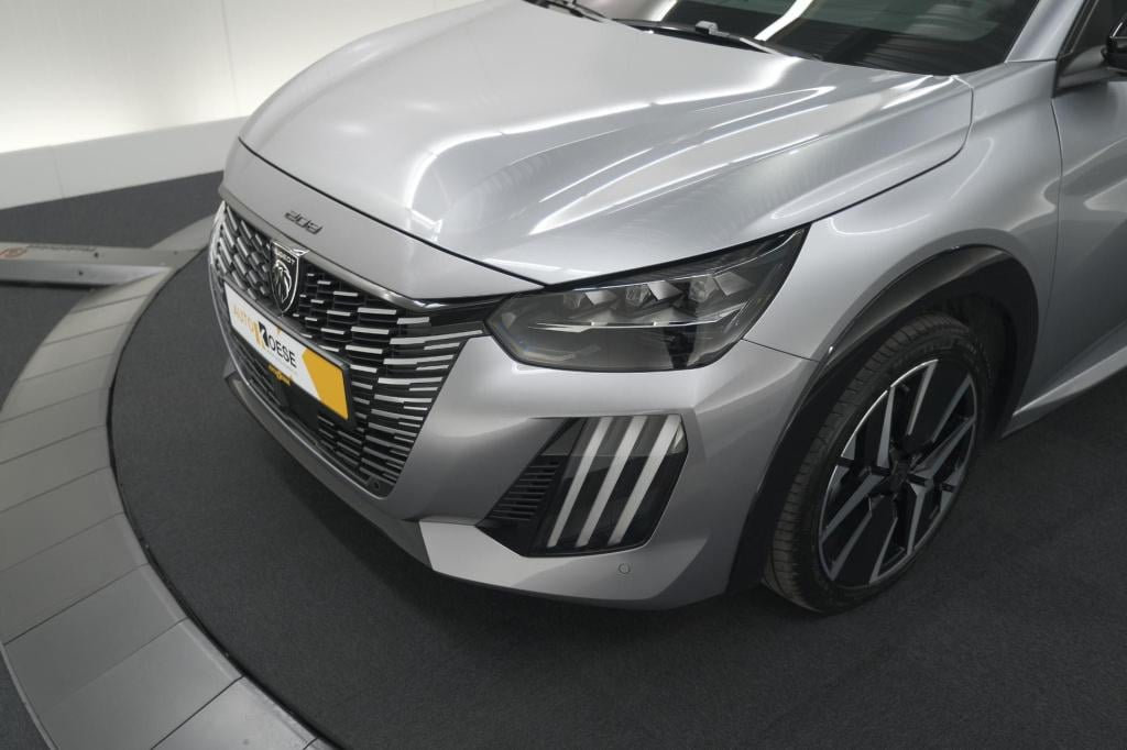Peugeot 208 1.2 hybrid 145 e-dcs6 gt | alcantara pakket | camera | apple ca