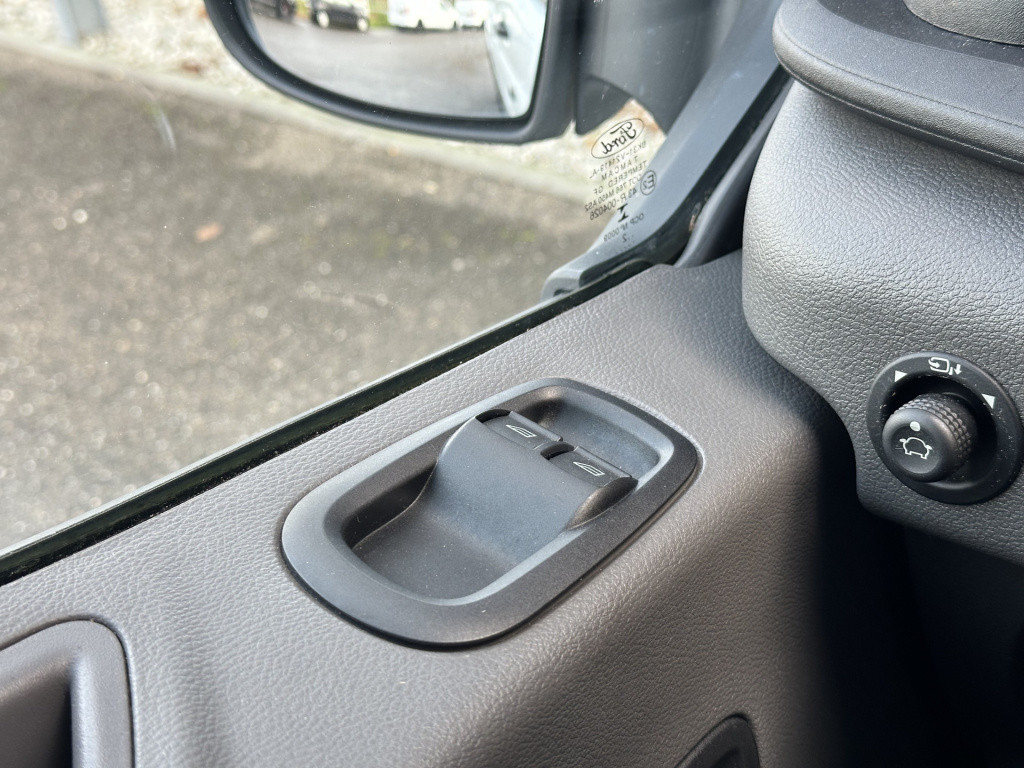 Ford Transit 350 2.0 tdci 170pk l3h3 trend | airco | cruisec. | dab | pdc