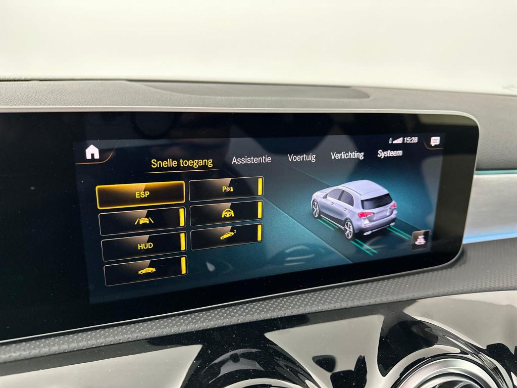 Mercedes-Benz A-Klasse 250 e amg line pano acc 360 leder