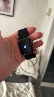 Apple Watch SE 2021, 1e generatie