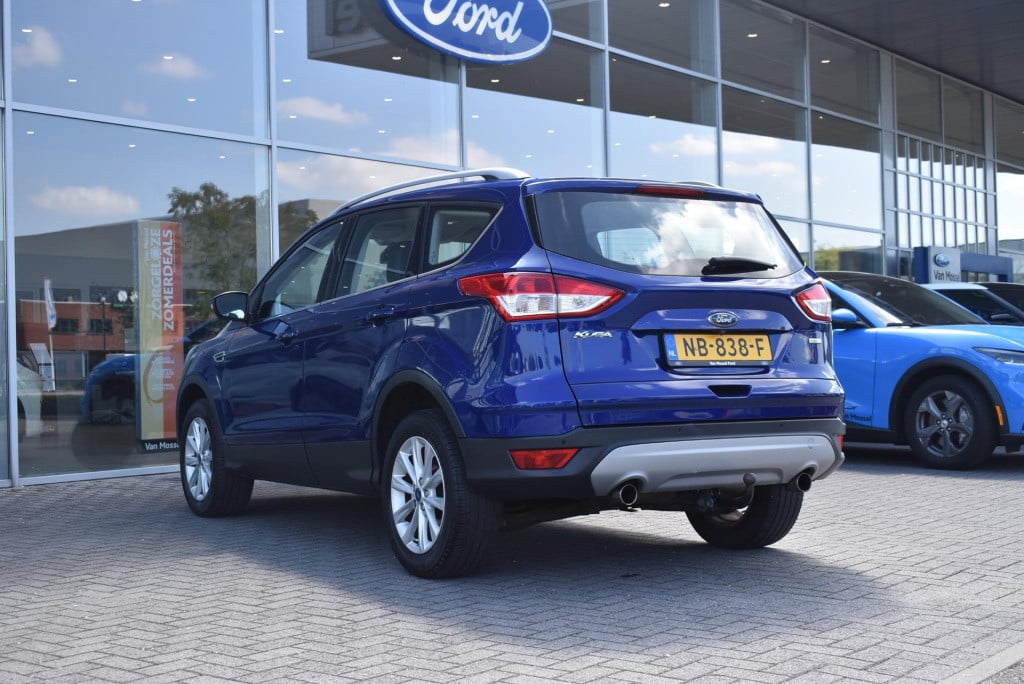 Ford Kuga 1.5 titanium | volledig dealer onderhouden | trekhaak | 1800kg tr