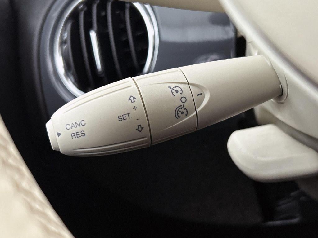 Fiat 500 C 1.0 hybrid lounge | parkeersensoren | apple carplay/android auto