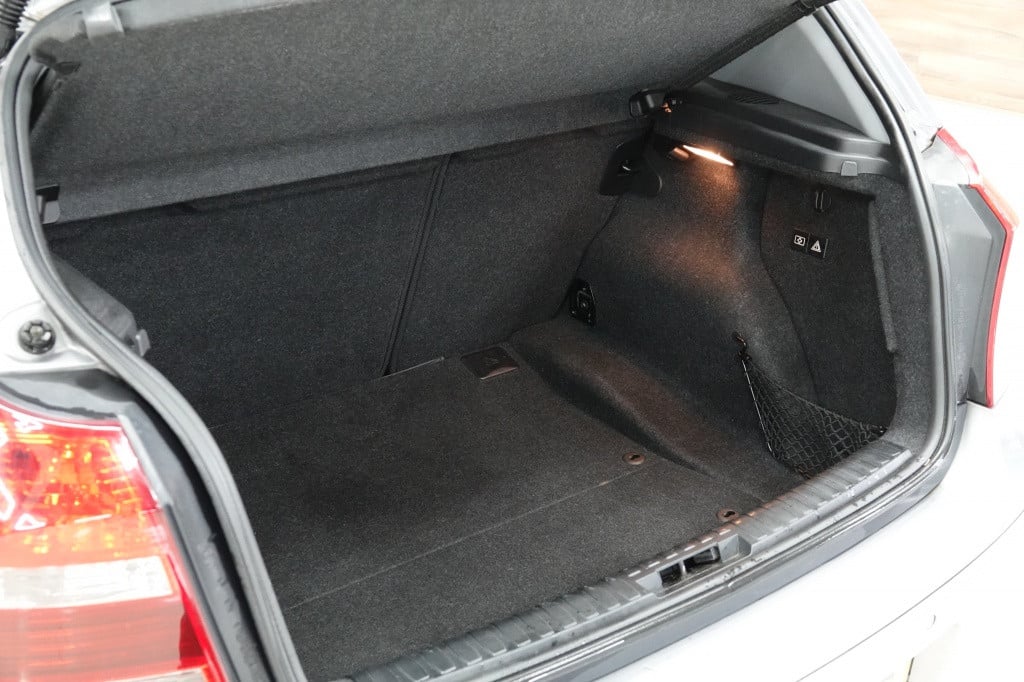 BMW 1 Serie 116i effdyn.edition | cruise | pdc | airco |
