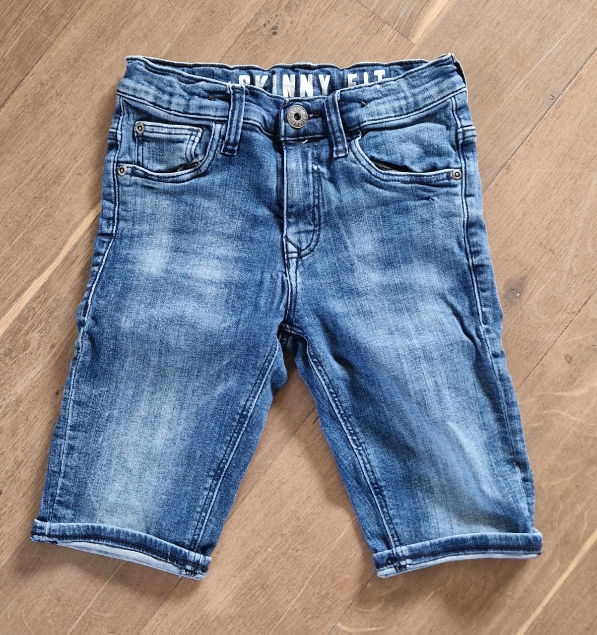 Jongens kleding maat 140