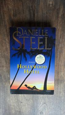Roman 'Hollywood hotel' van Danielle Steel.