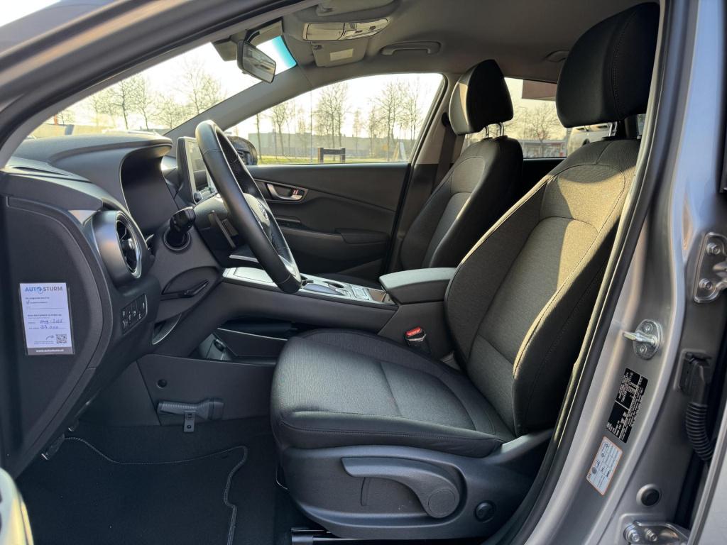 Hyundai Kona ev pure 64 kwh soh 98% incl. trekhaak!