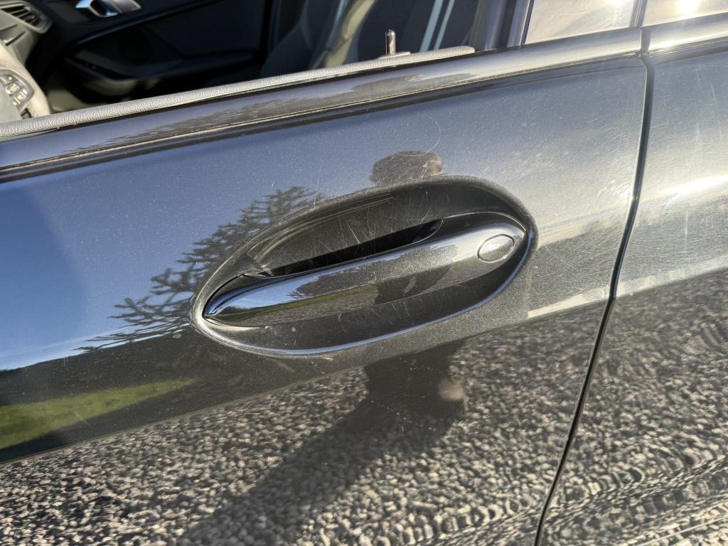 BMW 1 Serie 118i 140pk automaat high executive sportline 5-drs