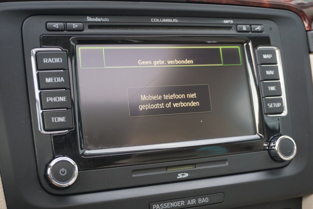 Skoda Superb combi 3.6 fsi elegance 4x4 business line automaat - climate / 