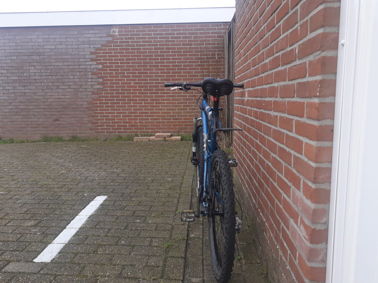 Giant mountain bikes nrs 2 no resonance system
